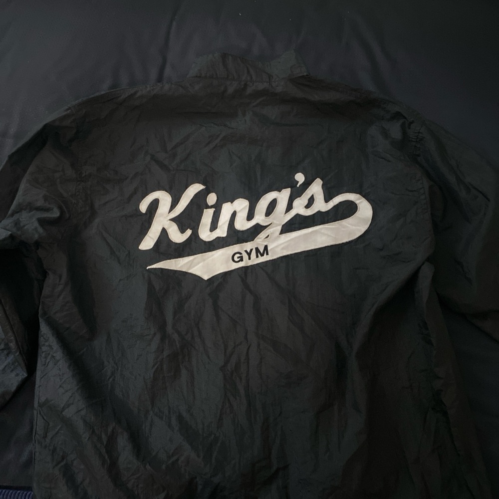 Black Wind breaker